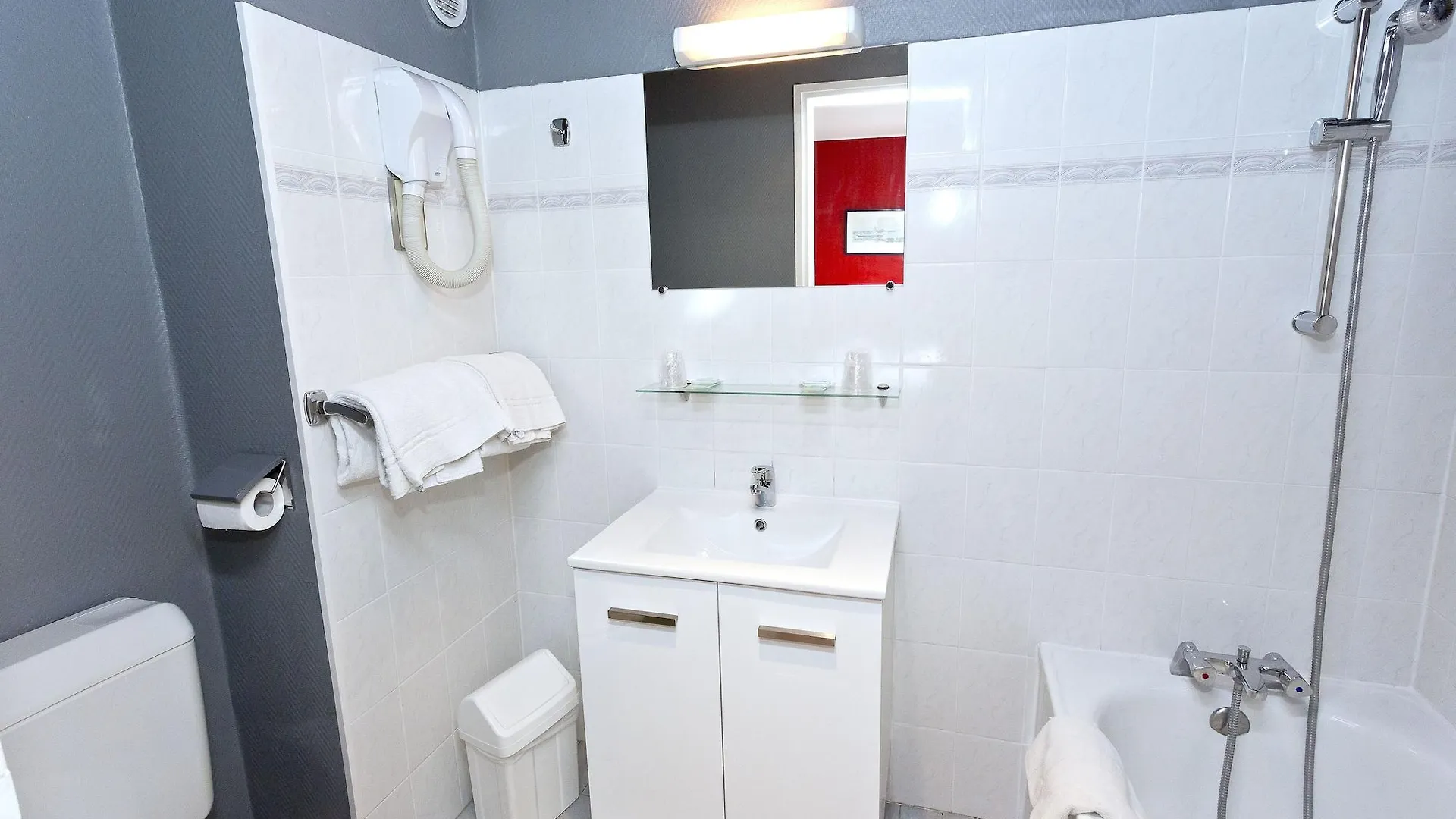 Hipotel Belgrand Mairie Du 20eme Hotel Paris