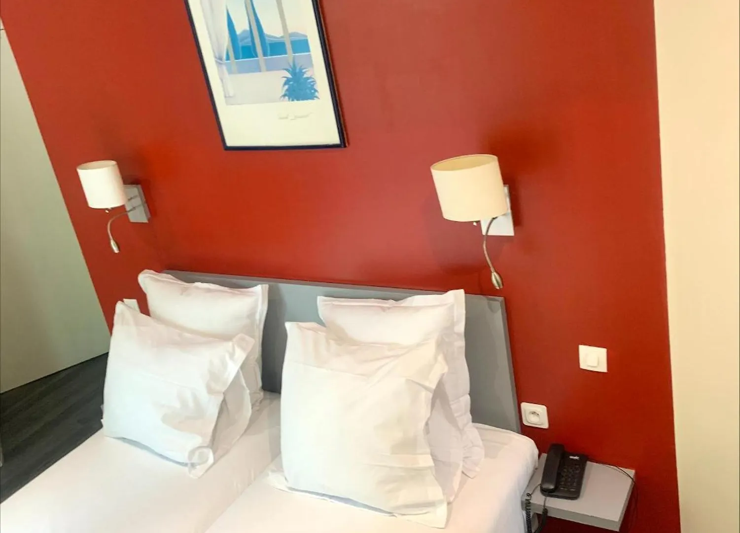 Hipotel Belgrand Mairie Du 20eme Hotel
