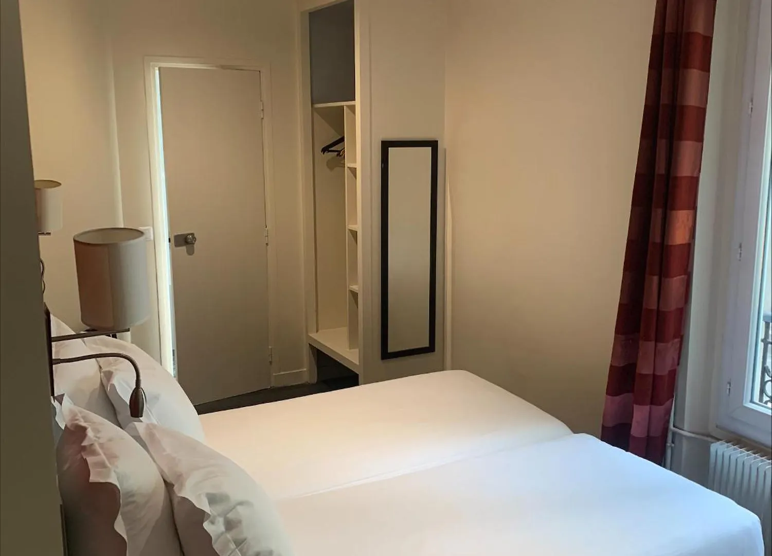 Hotel Hipotel Belgrand Mairie Du 20eme Paris